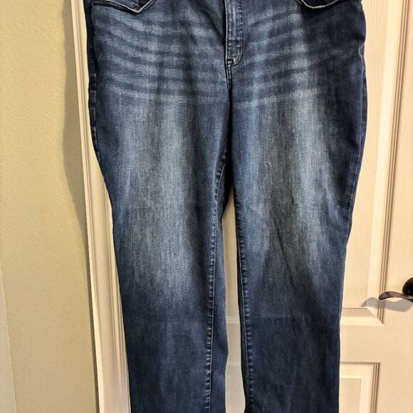 Lane Bryant Tighter Tummy Fit High Rise Straight Jean Size 22S Dark Wash - Picture 4 of 6